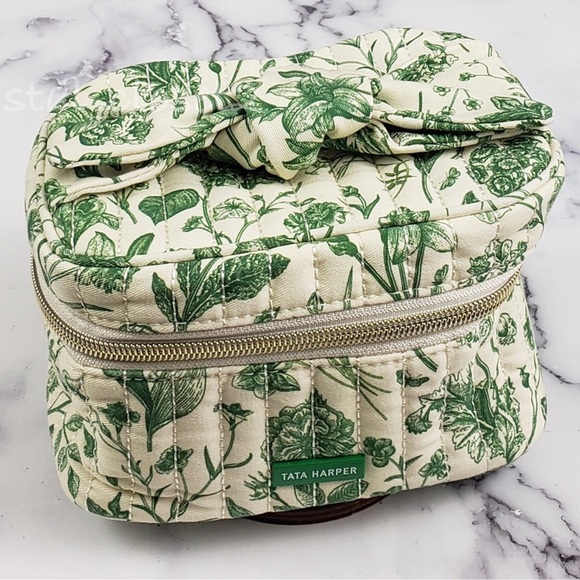 New Tata Harper Small Floral Top Knot Bag Makeup Pouch Green and White Print - Picture 2 of 7